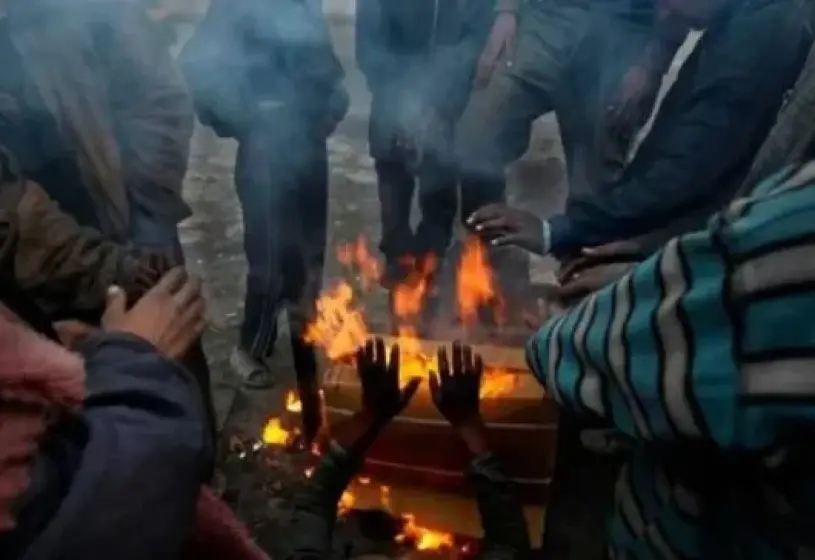 शीतलहर प्रभावित क्षेत्रमा दाउरा वितरण